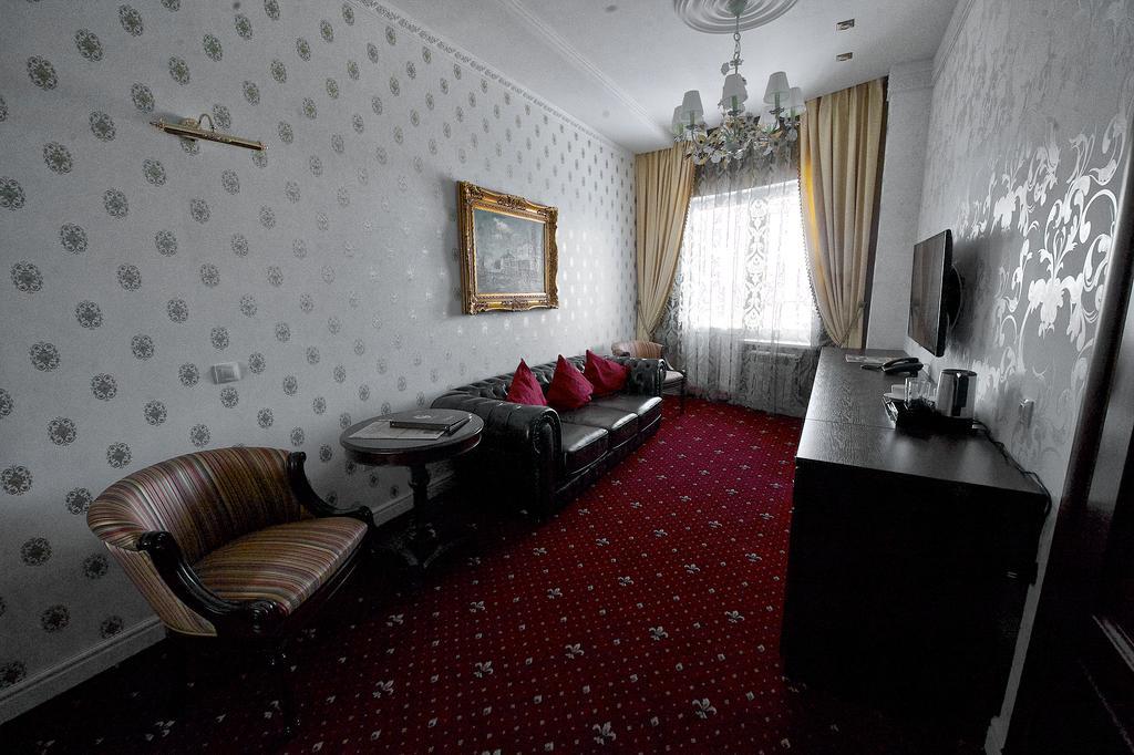 Boutique Hotel Molly O'Brain Khanty-Mansiysk Room photo