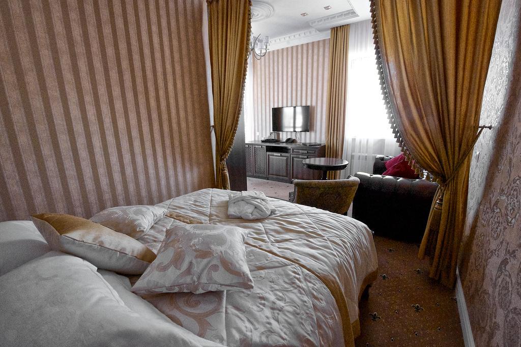 Boutique Hotel Molly O'Brain Khanty-Mansiysk Room photo